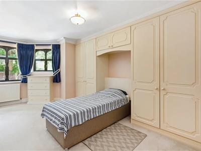 Picture 10